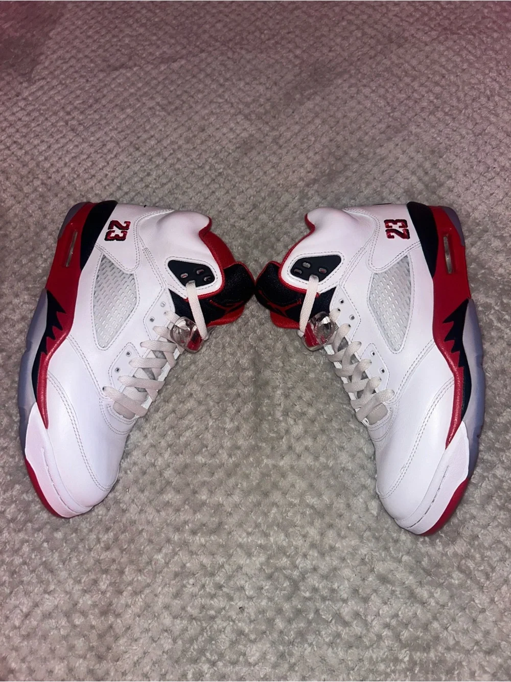 Jordan 4 Fire Red Black Tounge (2025)